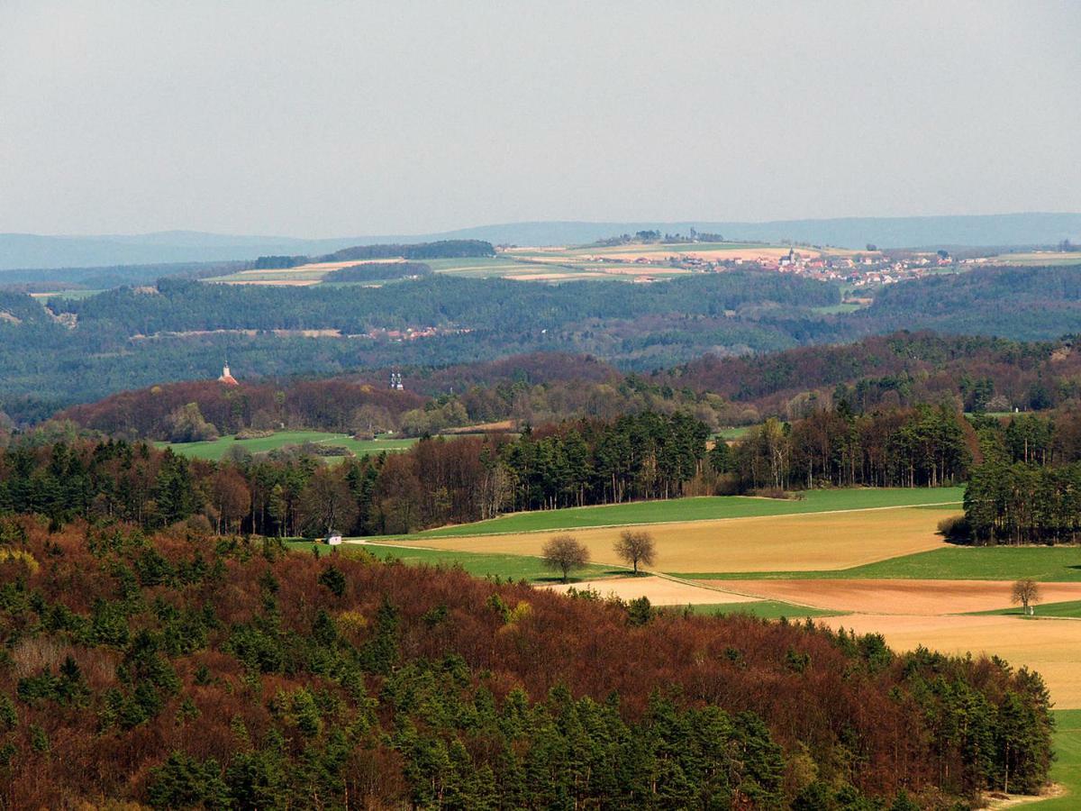 Landhaus Am Schloss Schnabelwaid Bagian luar foto